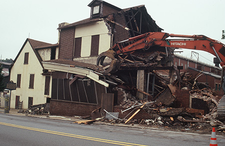 Demolition of Lukens Store, 2009