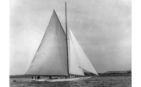 Photograph: Resolute, 1914 (Photo Credit: Tom Brightman and N.G. Herreshoff II)—Herreshoff Marine Museum